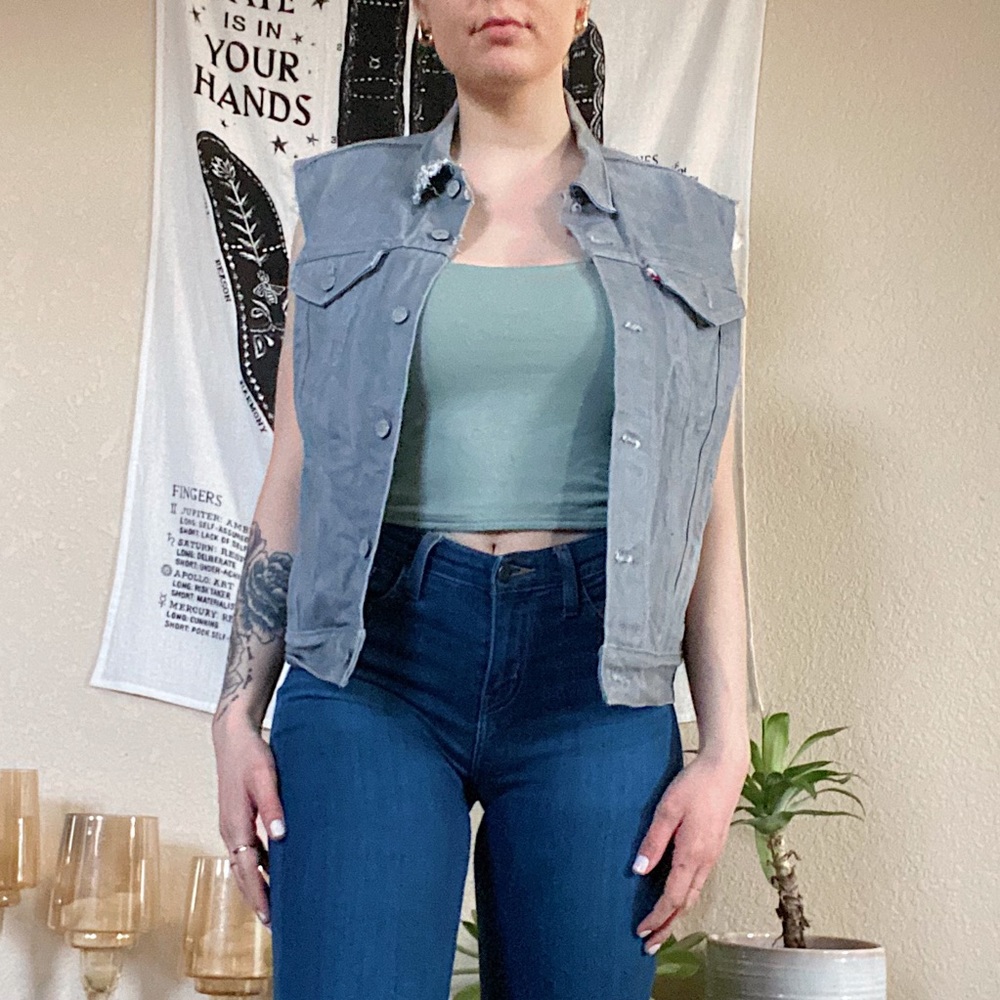 Levi’s denim vest